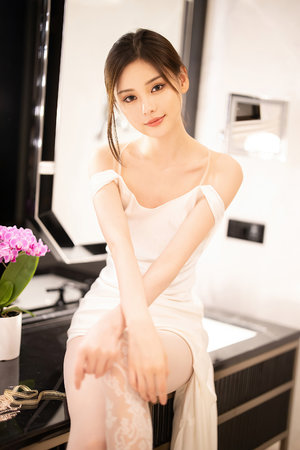 妻子招待丈夫朋友